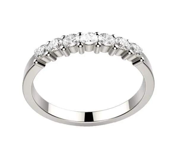 Alliance diamant or blanc Mélusine. 7 diamants 2G