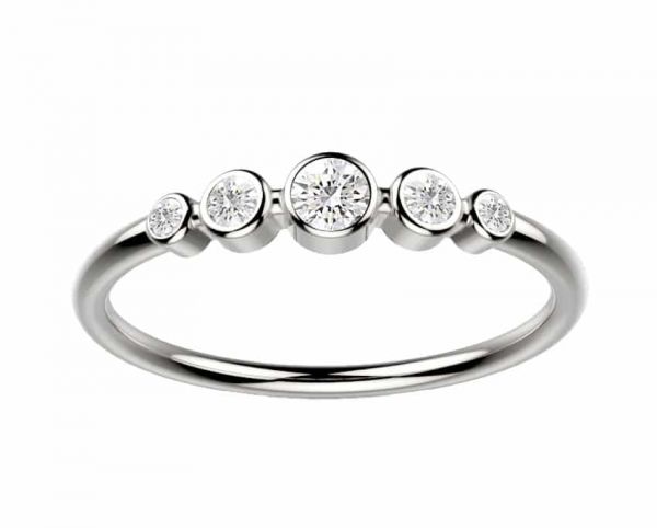 Bague-diamant-or-blanc-Ingénue-5-diamants