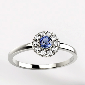 Bague saphir avec halo en diamant sur or blanc modèle Juliet anneau non pavé