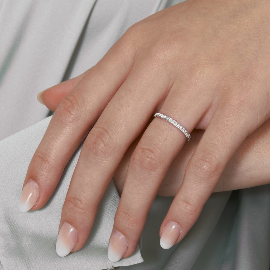Alliance diamant femme or blanc Promesse - April Paris